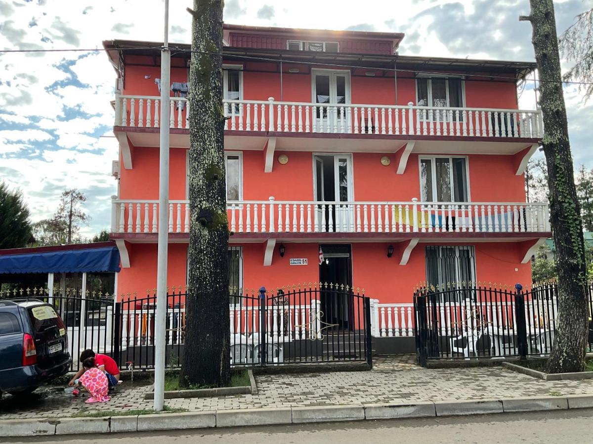 Mimino-Kongo Hotel Уреки Екстериор снимка