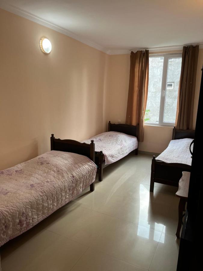 Mimino-Kongo Hotel Уреки Екстериор снимка