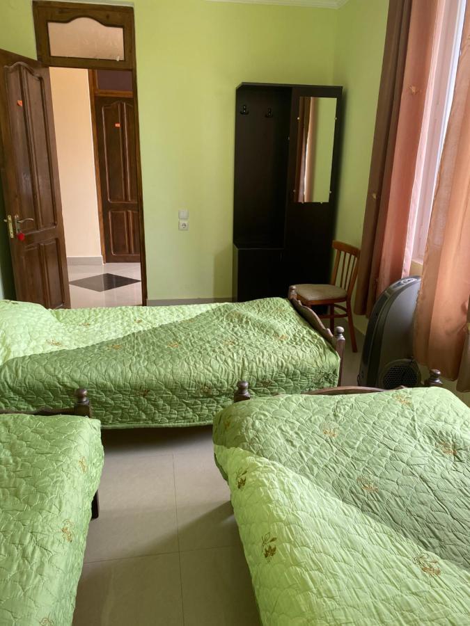 Mimino-Kongo Hotel Уреки Екстериор снимка