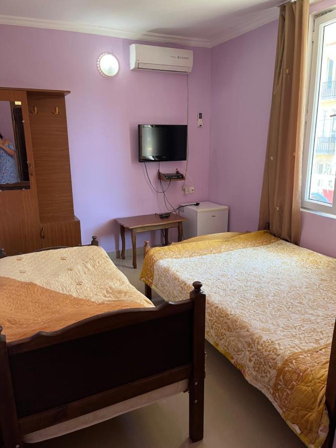 Mimino-Kongo Hotel Уреки Екстериор снимка