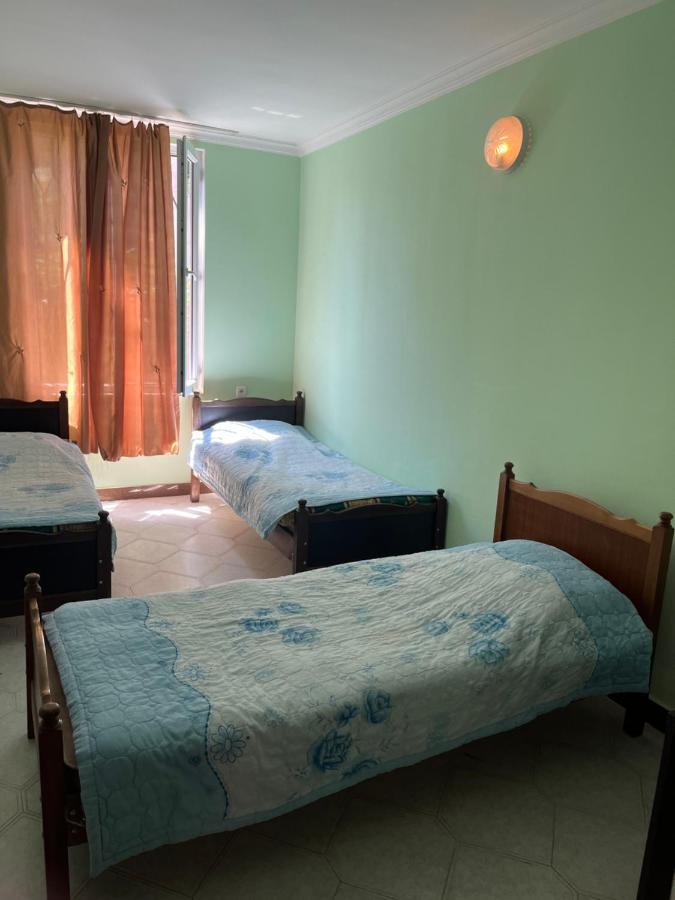 Mimino-Kongo Hotel Уреки Екстериор снимка