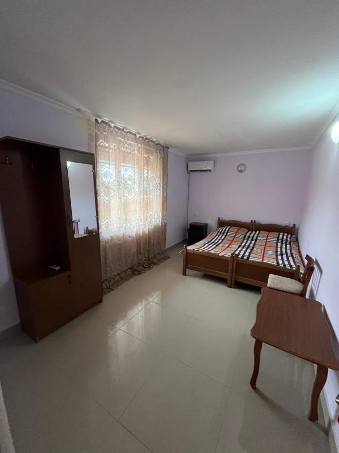 Mimino-Kongo Hotel Уреки Екстериор снимка