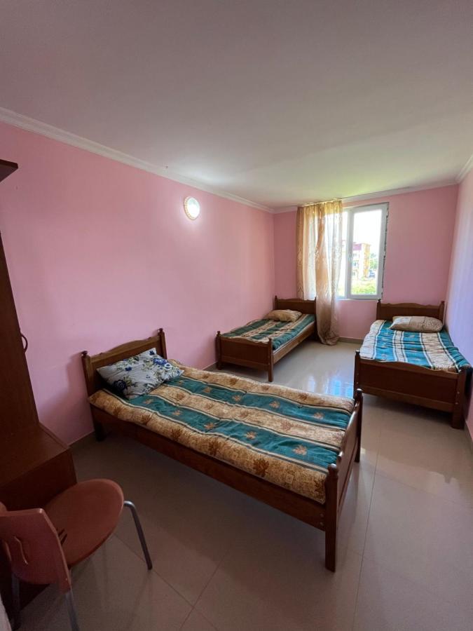 Mimino-Kongo Hotel Уреки Екстериор снимка