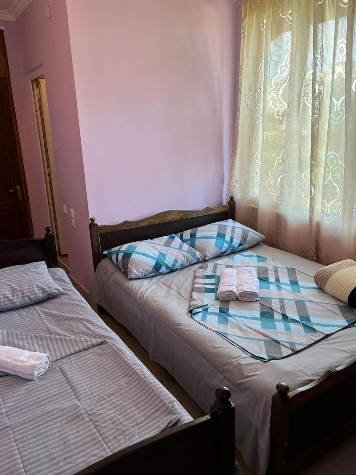 Mimino-Kongo Hotel Уреки Екстериор снимка